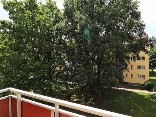 Wohnung zur Miete 336 € 3 Zimmer 58 m² 3. Geschoss frei ab sofort Flemmingstraße 73 Altendorf Chemnitz 09116