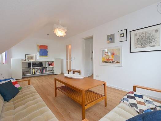 Wohnung zur Miete Wohnen auf Zeit 1.390 € 3 Zimmer 66 m² frei ab 01.10.2025 Fellbach 70734