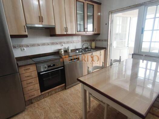 Wohnung zur Miete 690 € 3 Zimmer 89 m² Narón 15570