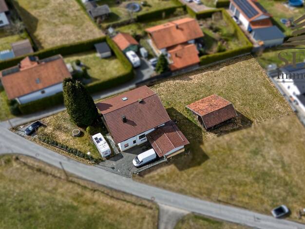 Haus zum Kauf 395.000 € 6 Zimmer 179,5 m² 1.655 m² Grundstück frei ab 15.10.2026 Raindorf Kirchberg im Wald 94259