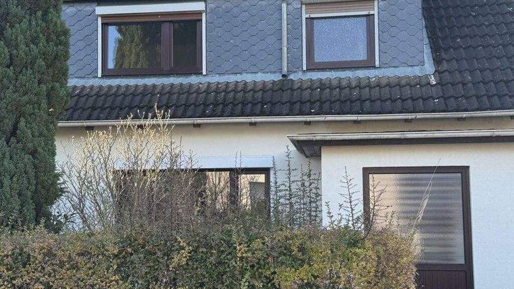 Doppelhaushälfte zur Miete 1.620 € 6 Zimmer 127 m² 250 m² Grundstück Glinde 21509