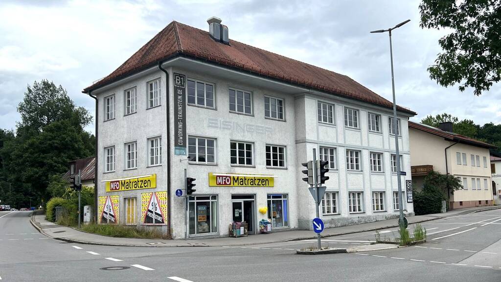 Ladenfläche zur Miete provisionsfrei 2.050 € 202 m² Verkaufsfläche Bürgerwaldstr. 1 Traunstein 83278