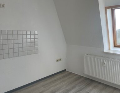 Wohnung zur Miete 284 € 3 Zimmer 60,3 m² 3. Geschoss Kornstraße 14 Oschersleben Oschersleben 39387