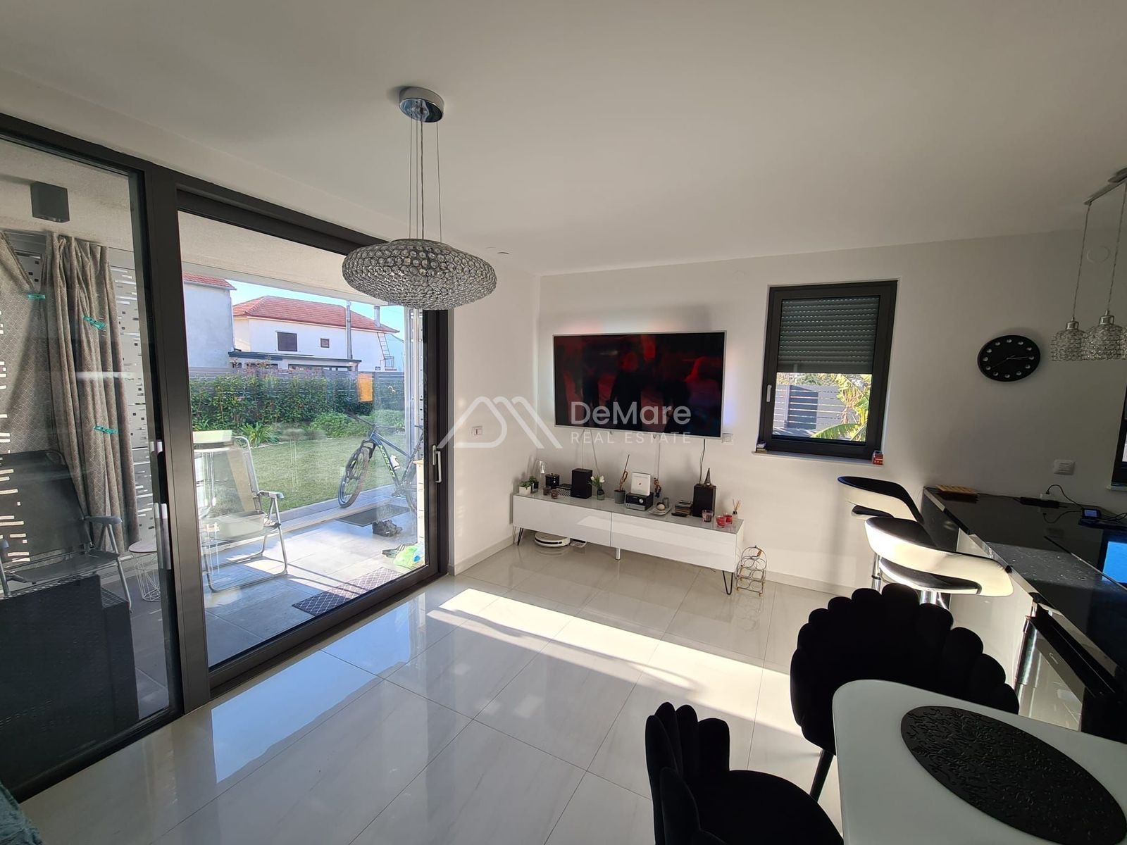 Wohnung zum Kauf 310.000 € 4 Zimmer 105 m²<br/>Wohnfläche Zadar center