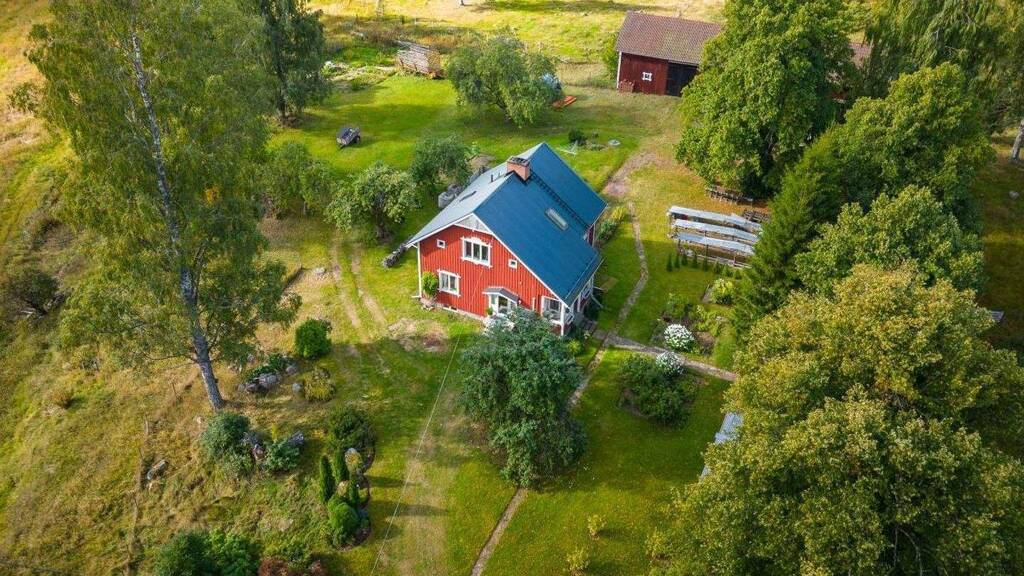 Einfamilienhaus zum Kauf provisionsfrei 317.000 € 6,5 Zimmer 120 m² 160.000 m² Grundstück Österfärnebo 811 98