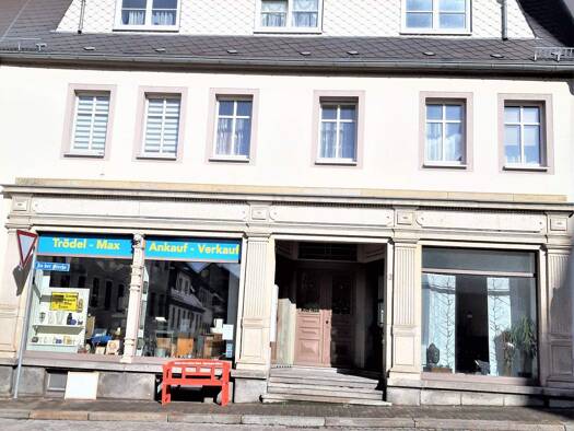 Mehrfamilienhaus zum Kauf als Kapitalanlage geeignet 230.000 € 1 Zimmer 297 m² Roßwein 04741