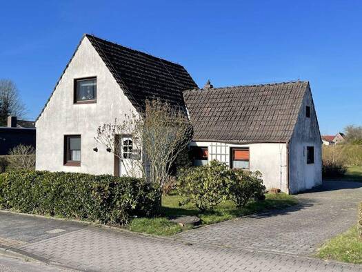 Einfamilienhaus zum Kauf 140.000 € 4 Zimmer 60,7 m² 1.402 m² Grundstück Heidmühle Schortens 26419