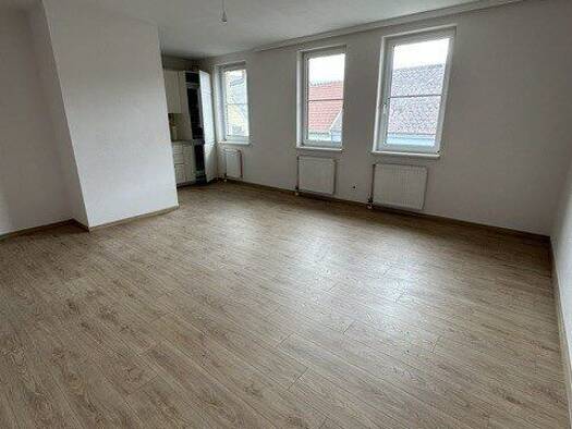 Wohnung zur Miete 660 € 3 Zimmer 71,1 m² 1. Geschoss Gumpoldskirchen 2352