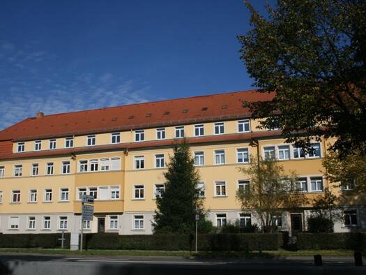 Wohnung zur Miete 715 € 4 Zimmer 84,1 m² 3. Geschoss Am Sommerbad 26 Innenstadt Gera 07548