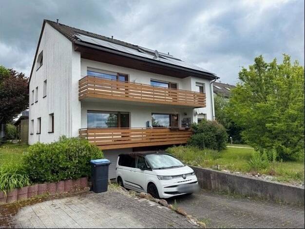 Mehrfamilienhaus zum Kauf 449.000 € 8 Zimmer 290 m² 803 m² Grundstück Bad Hersfeld Bad Hersfeld 36251