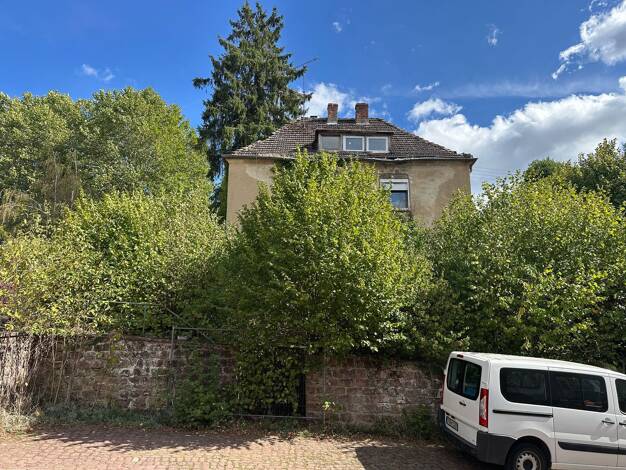 Haus zum Kauf 125.000 € 20 Zimmer 500 m² 697 m² Grundstück frei ab sofort Gartenstraße 15 Freudenberg Freudenberg 57258