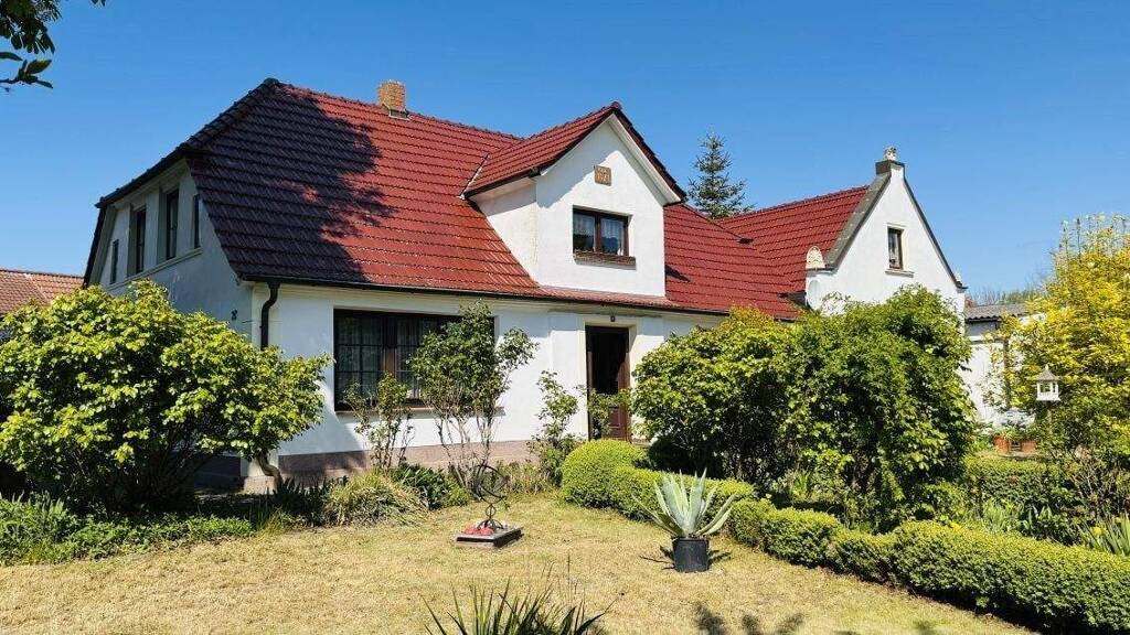 Einfamilienhaus zum Kauf 275.000 € 8 Zimmer 195 m² 849 m² Grundstück Wiek 18556