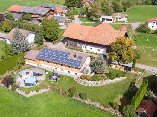 Einfamilienhaus zum Kauf 819.000 € 8 Zimmer 200 m² 851 m² Grundstück frei ab 01.02.2027 Haldenwang Haldenwang 87490