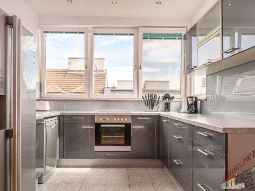 Wohnung zur Miete 1.260 € 5 Zimmer 160 m² Wien 1100