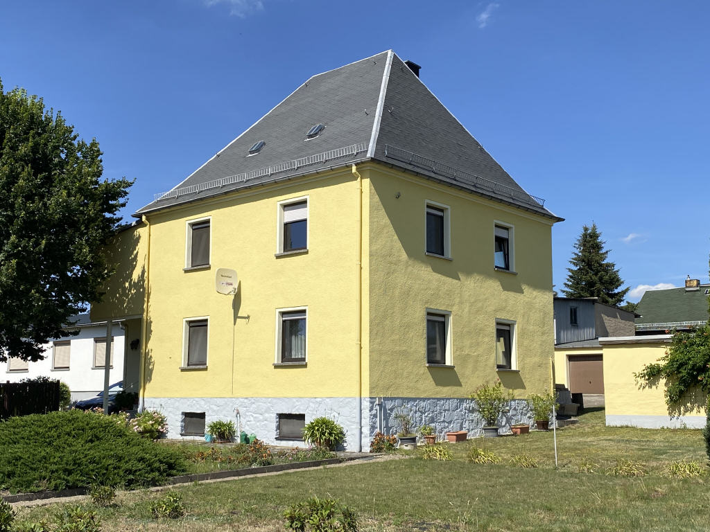 Einfamilienhaus zum Kauf 170.000 € 7 Zimmer 127,7 m²<br/>Wohnfläche 1.339 m²<br/>Grundstück Dahlen Dahlen OT Schmannewitz 04774