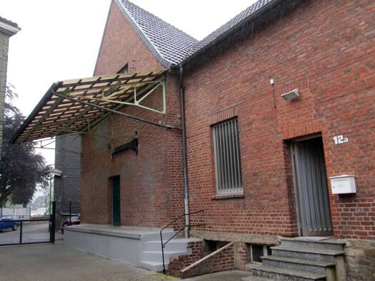 Haus zum Kauf provisionsfrei 350.000 € 7 Zimmer 300 m² 337 m² Grundstück Niedersprockhövel Sprockhövel 45549