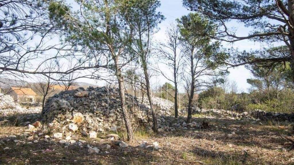 Land-/Forstwirtschaft zum Kauf 332.000 € Sibenik