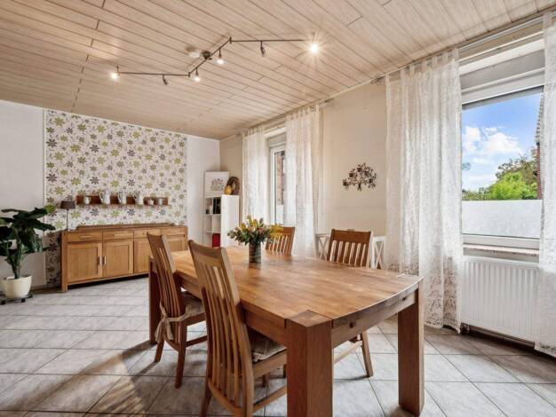 Reihenmittelhaus zum Kauf 229.900 € 6 Zimmer 202,5 m² 380 m² Grundstück Oberbruch Heinsberg 52525