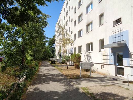 Wohnung zur Miete 552 € 3 Zimmer 69 m² 1. Geschoss frei ab 31.08.2026 Tschirchdamm 1 Hohenstücken Brandenburg an der Havel 14772