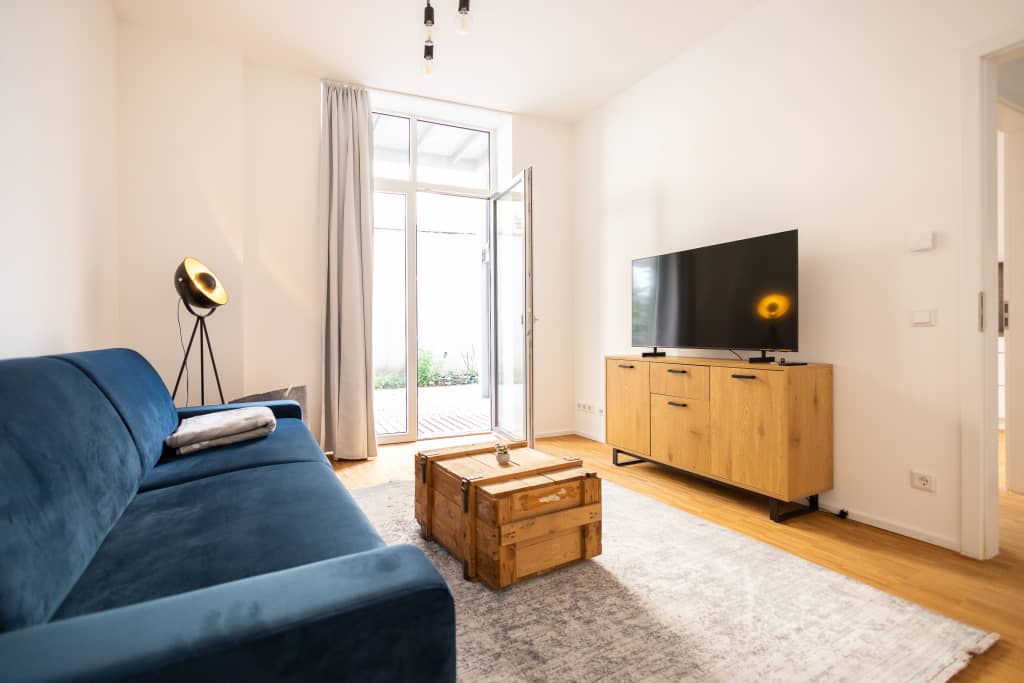 Wohnung zur Miete Wohnen auf Zeit 1.820 € 2 Zimmer 61 m²<br/>Wohnfläche 30.12.2024<br/>Verfügbarkeit Alter Markt Altstadt Halle (Saale) 06108