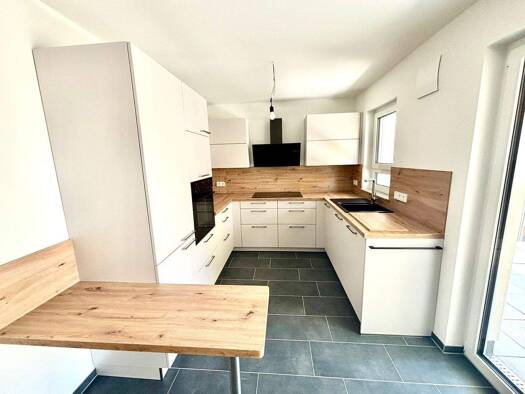 Wohnung zur Miete 1.780 € 3 Zimmer 89 m² Biebrich Biebrich 65203