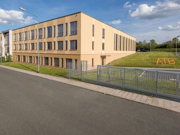 Bürogebäude zur Miete 1.400 € 6 Zimmer 200 m² Bürofläche Haidt Hof 95028