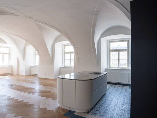 Wohnung zur Miete 3.000 € Gmunden 4810
