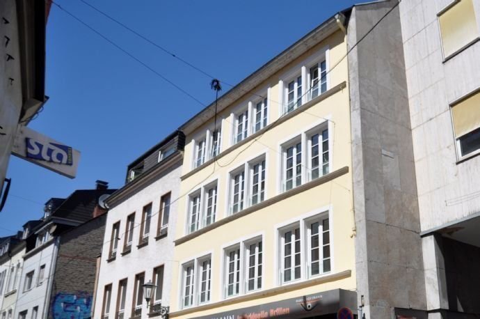 Wohnung zur Miete 1.180 € 3 Zimmer 96 m²<br/>Wohnfläche 3.<br/>Geschoss ab sofort<br/>Verfügbarkeit Nagelstraße 9 Altstadt 8 Trier 54290