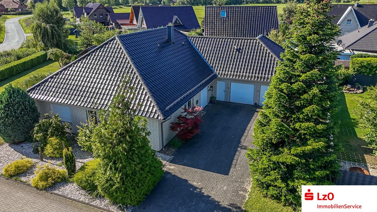 Bungalow zum Kauf 435.000 € 5 Zimmer 192,3 m²<br/>Wohnfläche 1.156 m²<br/>Grundstück ab sofort<br/>Verfügbarkeit Oberhammelwarden Elsfleth 26931