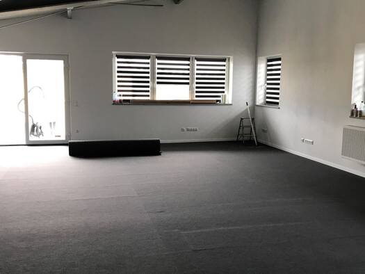 Wohnung zur Miete 2.300 € 1 Zimmer 175 m² frei ab 01.04.2026 Gaden Abensberg 93326