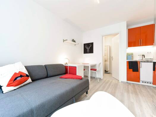 Wohnung zur Miete 700 € 1 Zimmer 20 m² Geschoss 2/6 frei ab sofort Jablonskistraße 21 Prenzlauer Berg Berlin 10405