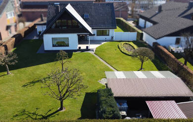 Einfamilienhaus zum Kauf 498.000 € 8 Zimmer 215 m² 1.447 m² Grundstück Gartenstr. 6c Tarmstedt 27412
