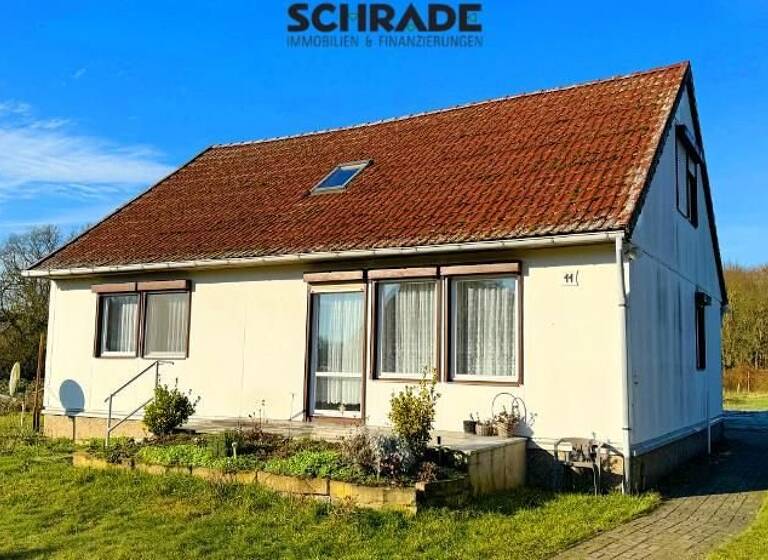 Einfamilienhaus zum Kauf 74.000 € 5 Zimmer 130 m²<br/>Wohnfläche 3.151 m²<br/>Grundstück ab sofort<br/>Verfügbarkeit Iden Iden 39606