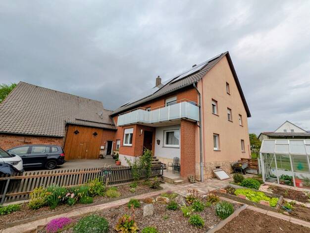 Mehrfamilienhaus zum Kauf 285.000 € 9 Zimmer 247 m² 1.488 m² Grundstück Vasbeck Diemelsee 34519