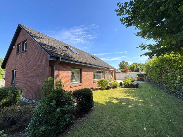 Einfamilienhaus zum Kauf 495.000 € 6 Zimmer 152 m² 894 m² Grundstück frei ab sofort Henstedt-Ulzburg 24558