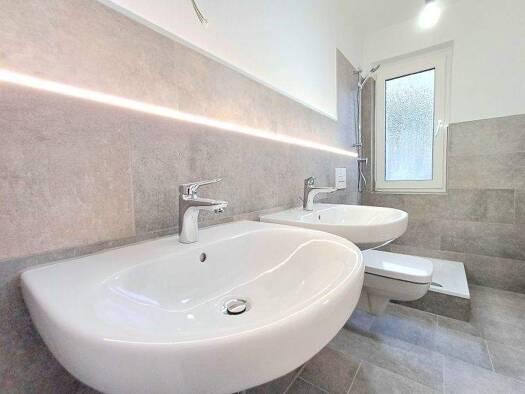 Wohnung zur Miete 599 € 3 Zimmer 56,7 m² frei ab sofort Kösliner Str. 8 Innenstadt Minden 32427