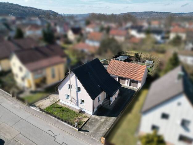 Einfamilienhaus zum Kauf 349.900 € 5 Zimmer 115,7 m² 690 m² Grundstück Teublitz Teublitz 93158
