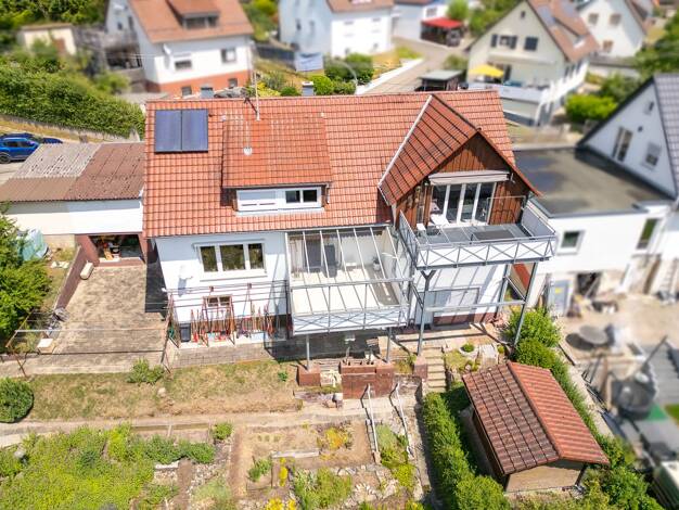 Mehrfamilienhaus zum Kauf 429.000 € 9 Zimmer 193 m² 1.114 m² Grundstück Rottweil / Göllsdorf 78628