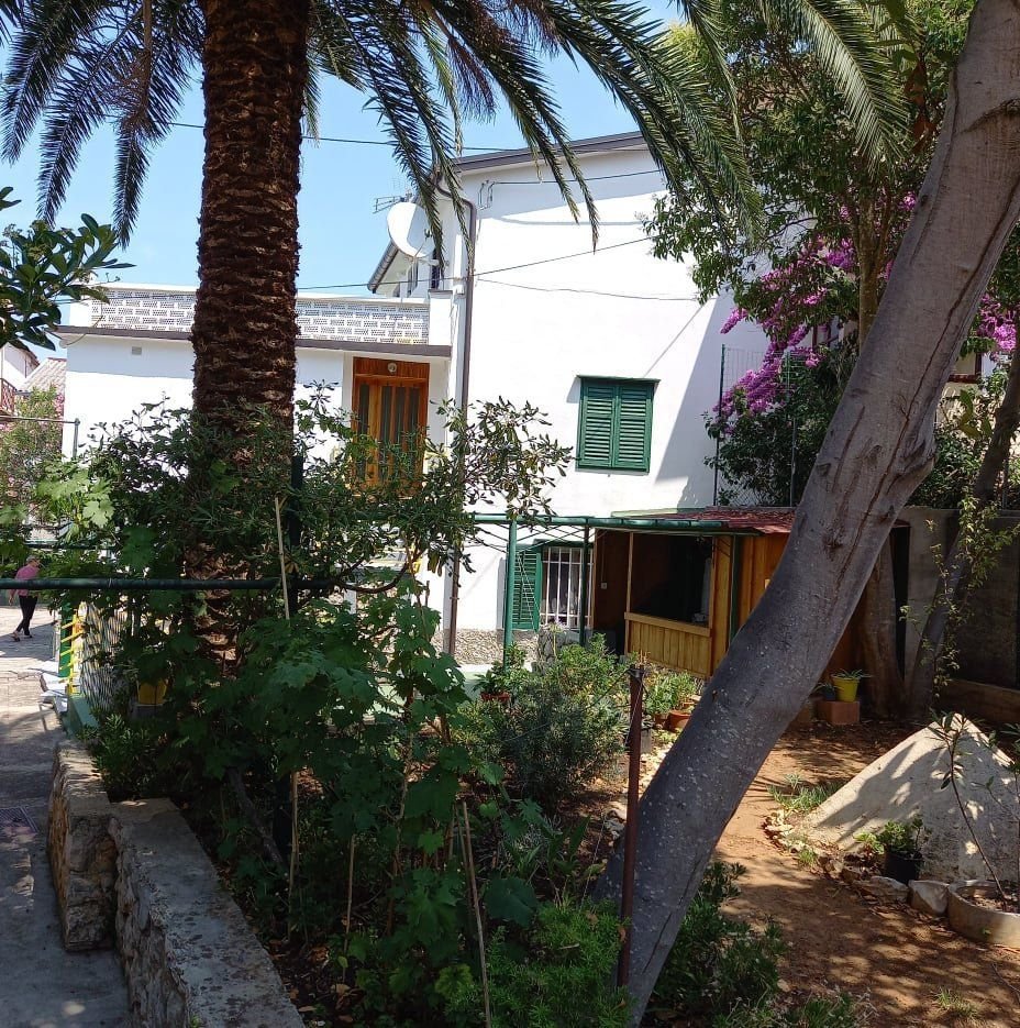 Haus zum Kauf 680.000 € 8 Zimmer 288 m²<br/>Wohnfläche 780 m²<br/>Grundstück Mali Losinj 51553