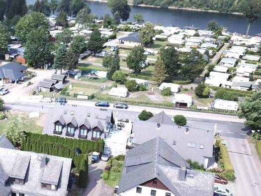 Immobilie zum Kauf als Kapitalanlage geeignet 395.000 € 12 Zimmer 319 m² 650 m² Grundstück Am Mühlfeld 3 Paulsdorf Dippoldiswalde 01744