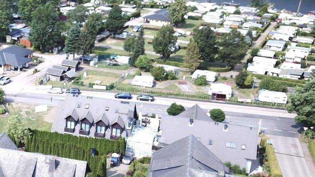 Immobilie zum Kauf als Kapitalanlage geeignet 395.000 € 12 Zimmer 319 m² 650 m² Grundstück Am Mühlfeld 3 Paulsdorf Dippoldiswalde 01744