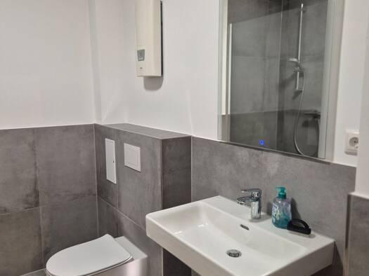 Wohnung zur Miete 920 € 3 Zimmer 92 m² Geschoss 1/2 frei ab 01.02.2026 Neustadt Bremen 28199