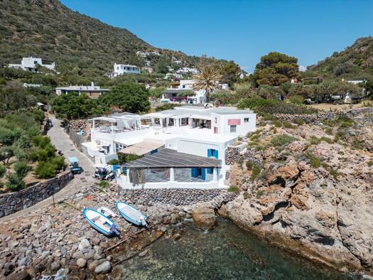 Villa zum Kauf 895.000 € 1,5 Zimmer 79 m² frei ab sofort Lipari 98055