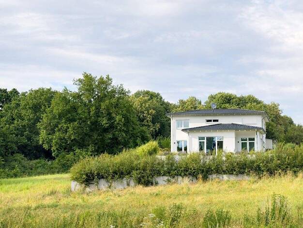 Villa zum Kauf provisionsfrei 719.000 € 7 Zimmer 231 m² 952 m² Grundstück Bilshausen 37434