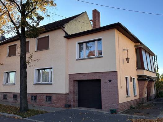 Doppelhaushälfte zum Kauf 80.000 € 5 Zimmer 150 m² 1.186 m² Grundstück frei ab sofort Mölz Osternienburger Land 06386