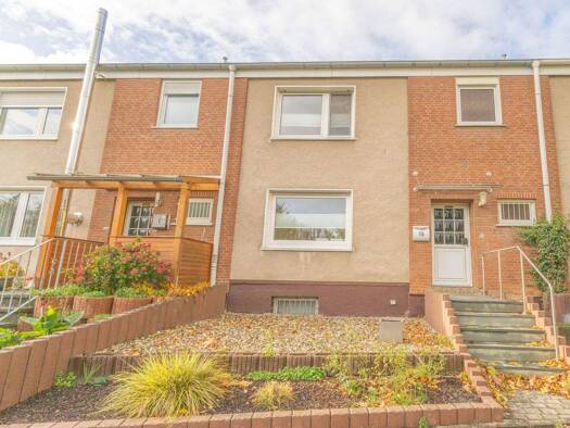 Reihenmittelhaus zum Kauf 255.000 € 4 Zimmer 103,2 m² 206 m² Grundstück frei ab sofort Mitte Menden 58708