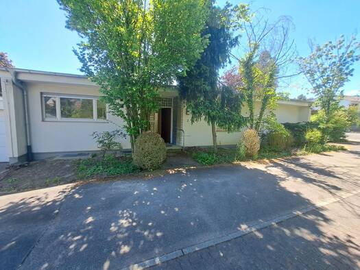 Bungalow zum Kauf 799.000 € 5 Zimmer 166 m² 626 m² Grundstück Bretzenheim Mainz-Bretzenheim 55128
