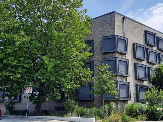 Studio zur Miete 650 € 1 Zimmer 32,4 m² frei ab 01.10.2026 Jahnstraße 4 Erlangen-Nord Erlangen 91054