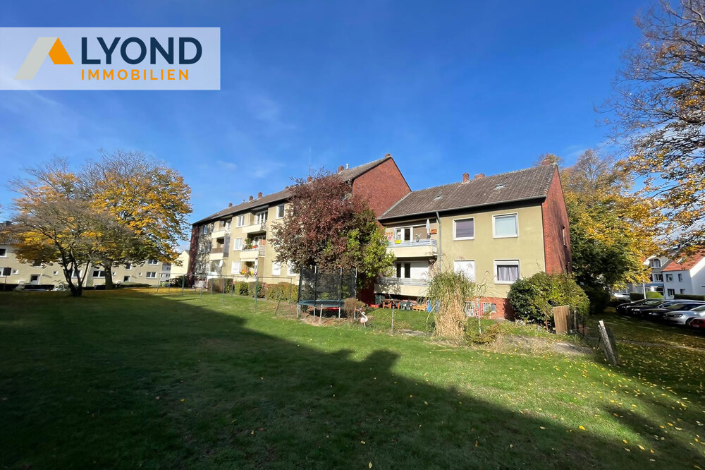 Mehrfamilienhaus zum Kauf 1.280.000 € 40 Zimmer 866 m²<br/>Wohnfläche 2.655 m²<br/>Grundstück Soest Soest 59494