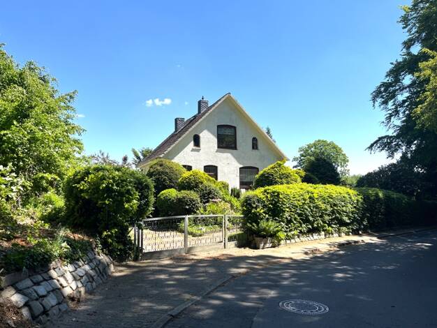 Einfamilienhaus zum Kauf 249.000 € 4 Zimmer 122,6 m² 938 m² Grundstück Oelixdorf 25524